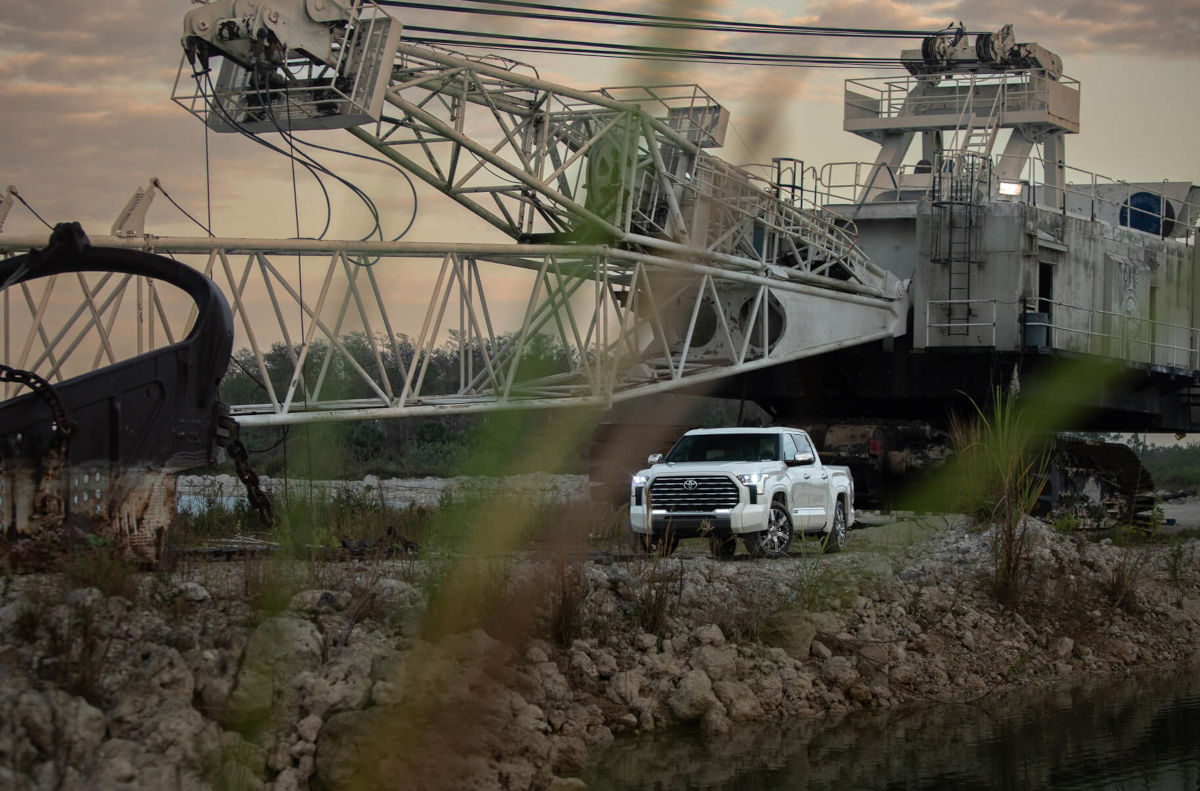 The 2023 Toyota Tundra Capstone at sunrise