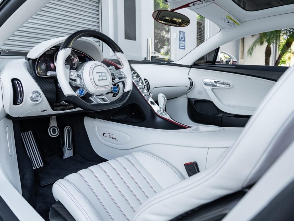 Inside the 2021 Bugatti Chiron