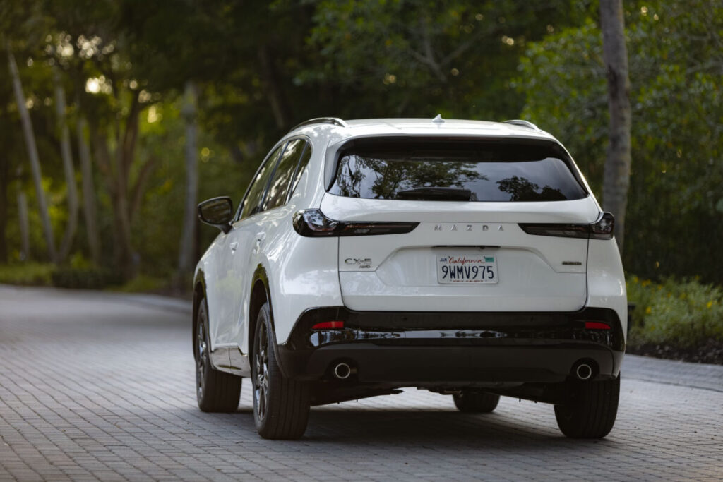 2026 Mazda CX-5 S Premium Plus rear 3/4 view