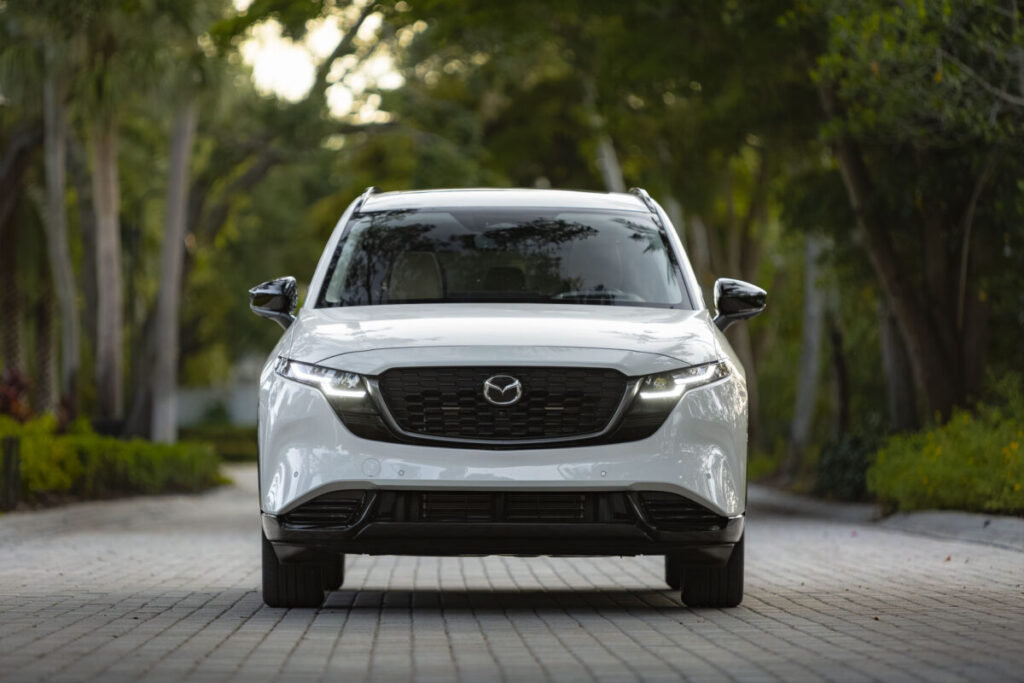 2026 Mazda CX-5 S Premium Plus front end